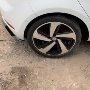 JOGO DE RODA E MANOPLA GOLF GTI MK7.5